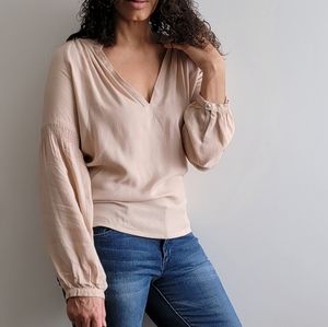 STILLWATER Longsleeve V Neck Top